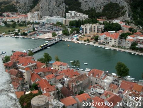 omis_037.jpg